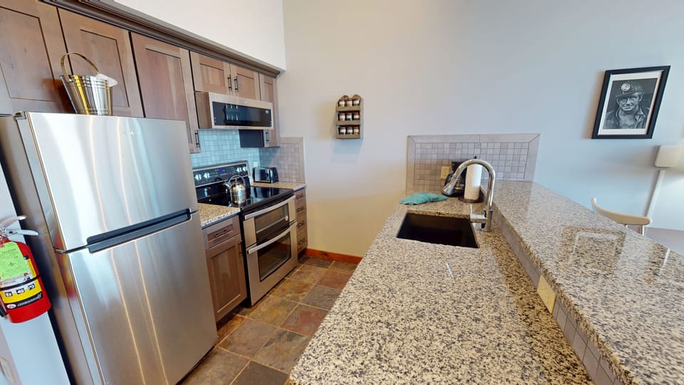 Floor, Flooring, Indoors, Appliance, Refrigerator
