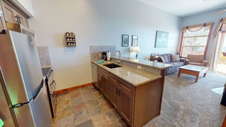 Floor, Flooring, Sink, Indoors, Lamp