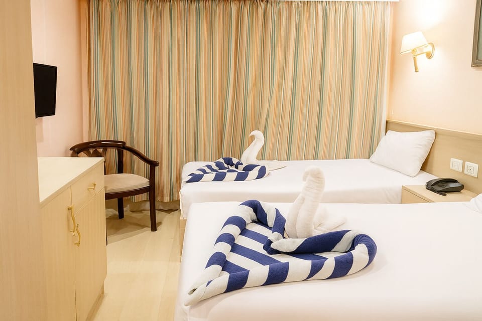 Deluxe Double Room, River View | In-room safe, blackout drapes, soundproofing