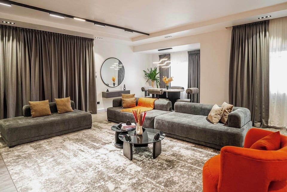 Basic Apartment, Balcony, City View | Living area