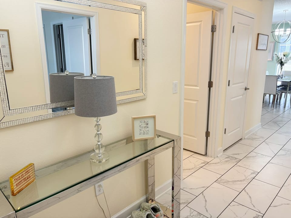 04_Entrance-128526