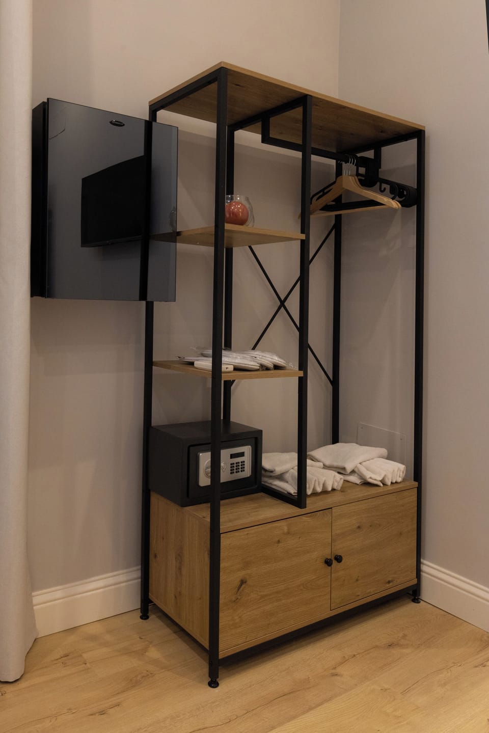 In-room safe, iron/ironing board (on request), WiFi (free)