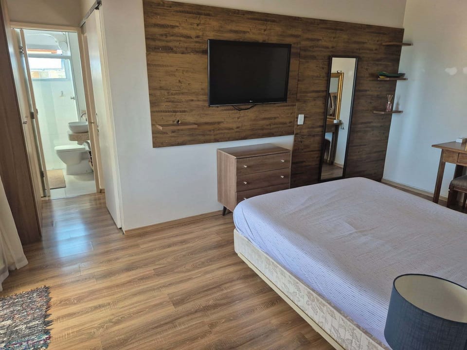 bedroom 2nd 