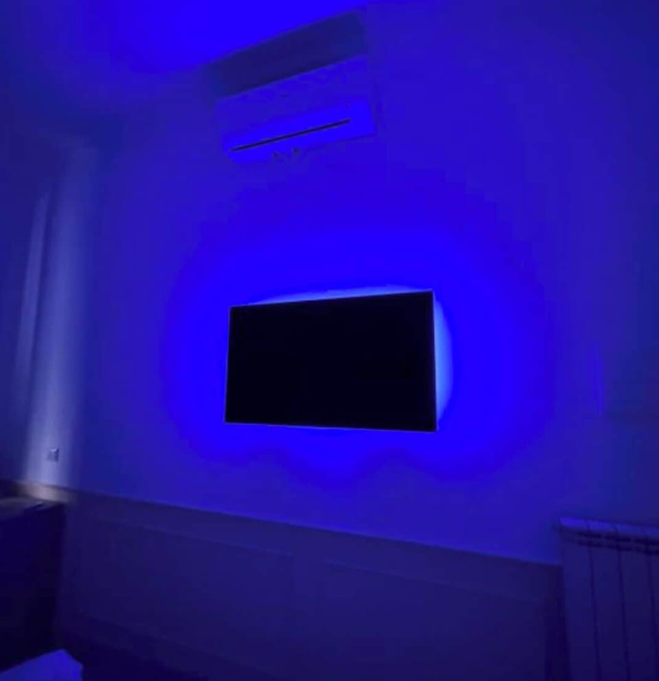 Soundproofing, free WiFi