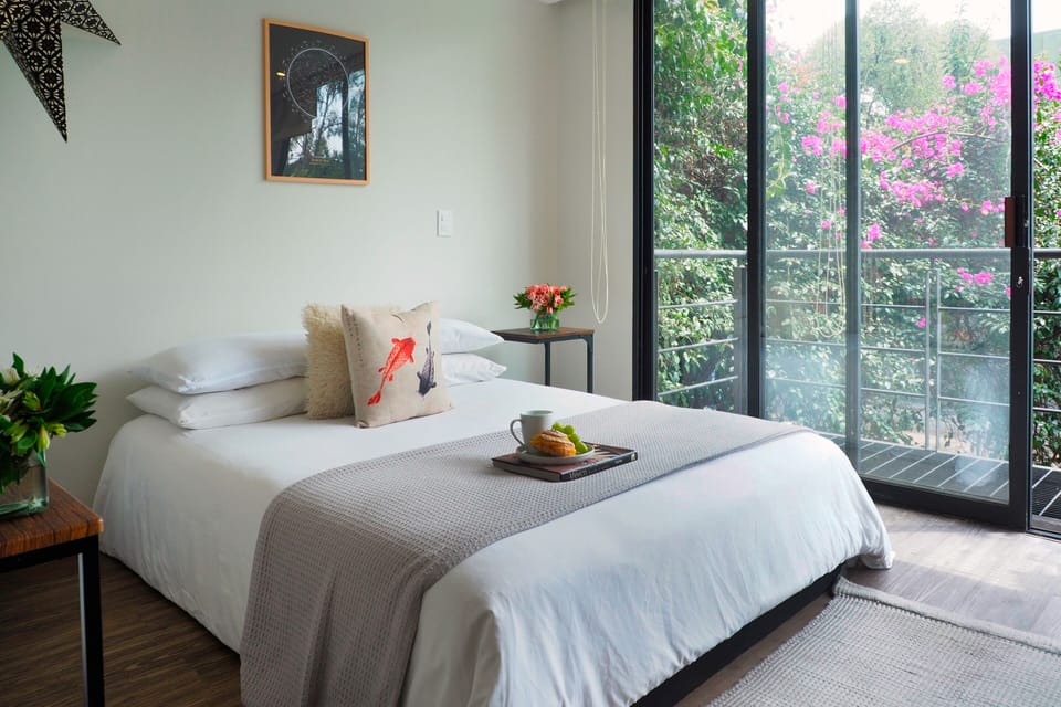 Comfort Apartment, 1 Bedroom, Park View | In-room safe, desk, blackout drapes, free WiFi
