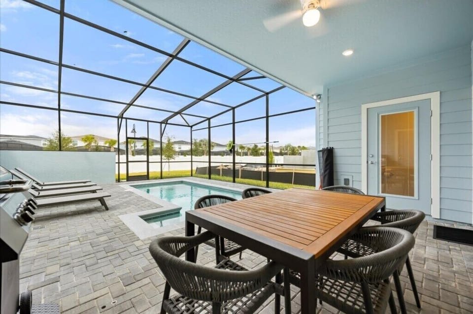 16192 Palm Frond Ave (26).jpg
