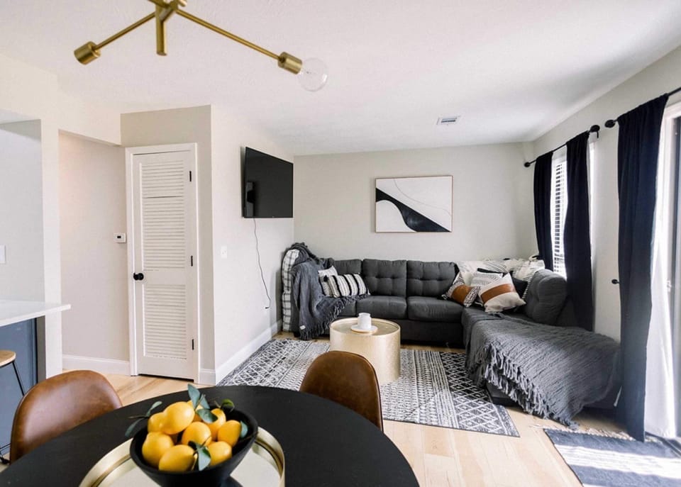 Condo, 1 King Bed with Sofa bed, Patio, Golf View (Suite Dreams) | Living area | 42-inch flat-screen TV with digital channels
