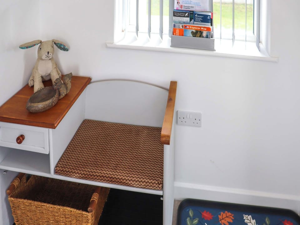 Interior | Rhoshill, Llanfyrnach