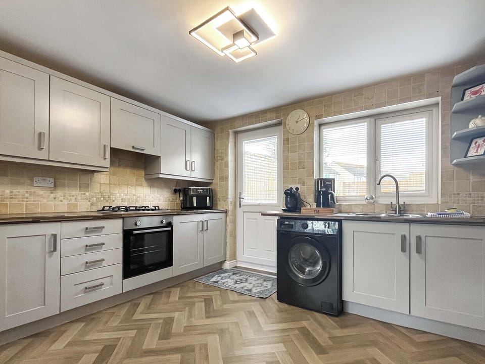 Kitchen | Lawsons Lodge, Whitby