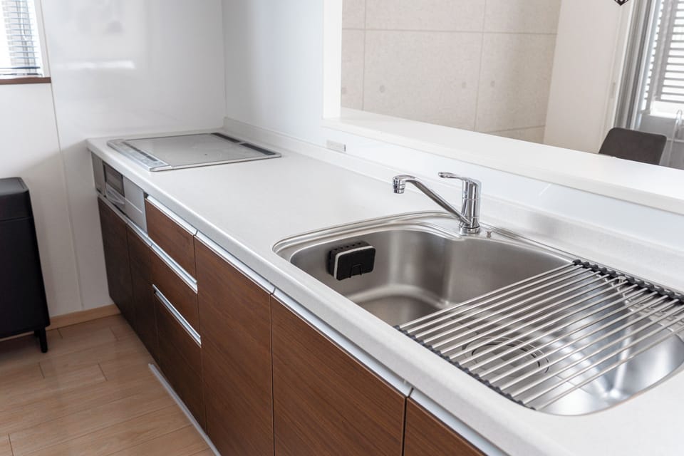 Fridge, microwave, stovetop, toaster