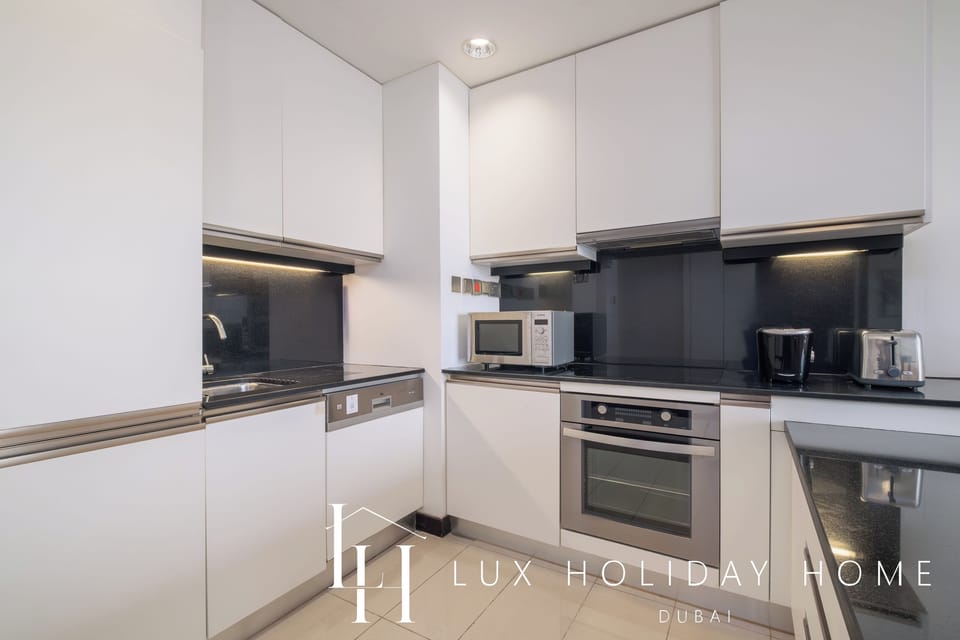 Apartment, City View | Private kitchen
