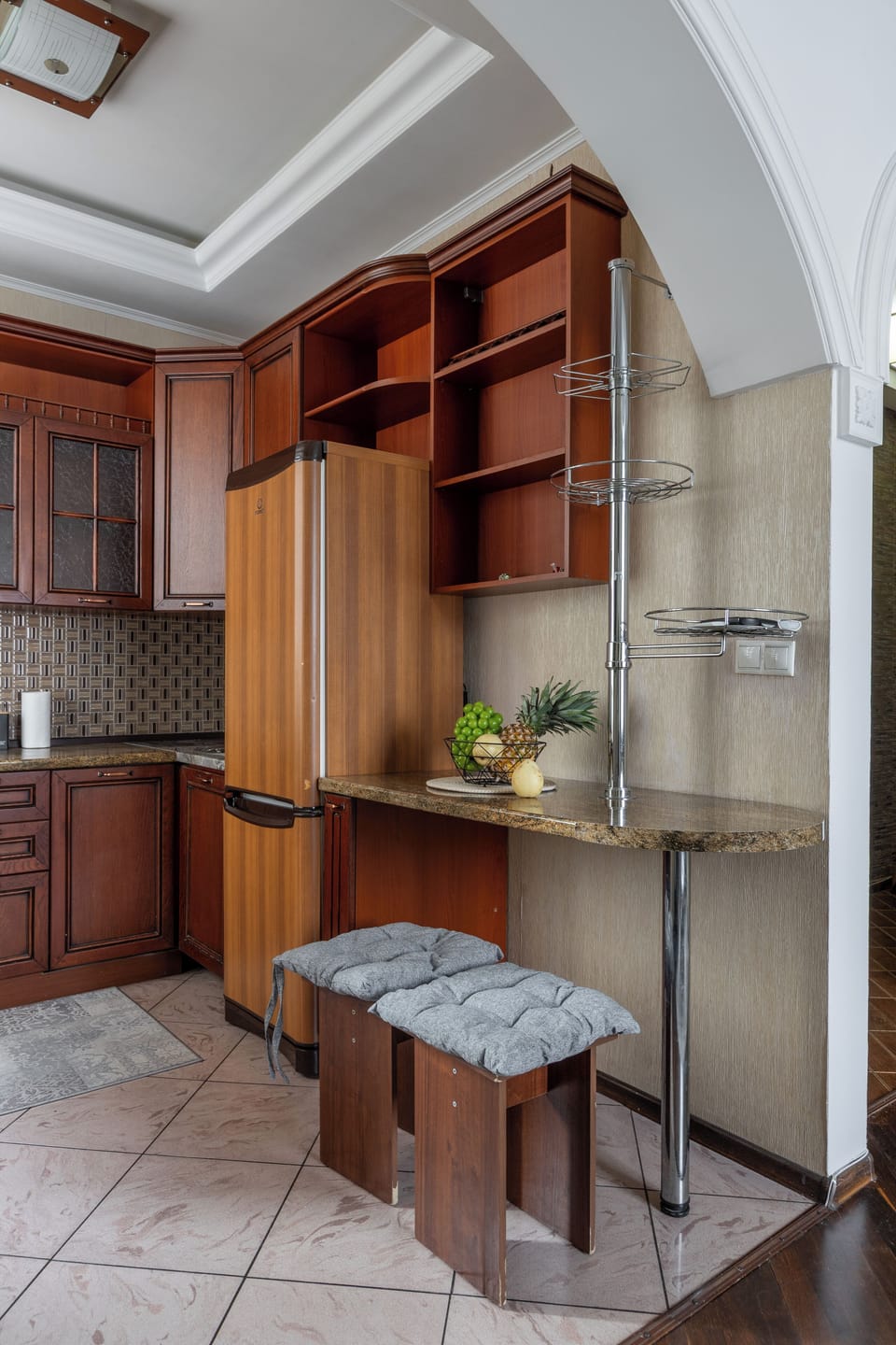 Comfort Apartment, City View | Private kitchen | Full-size fridge, microwave, oven, stovetop