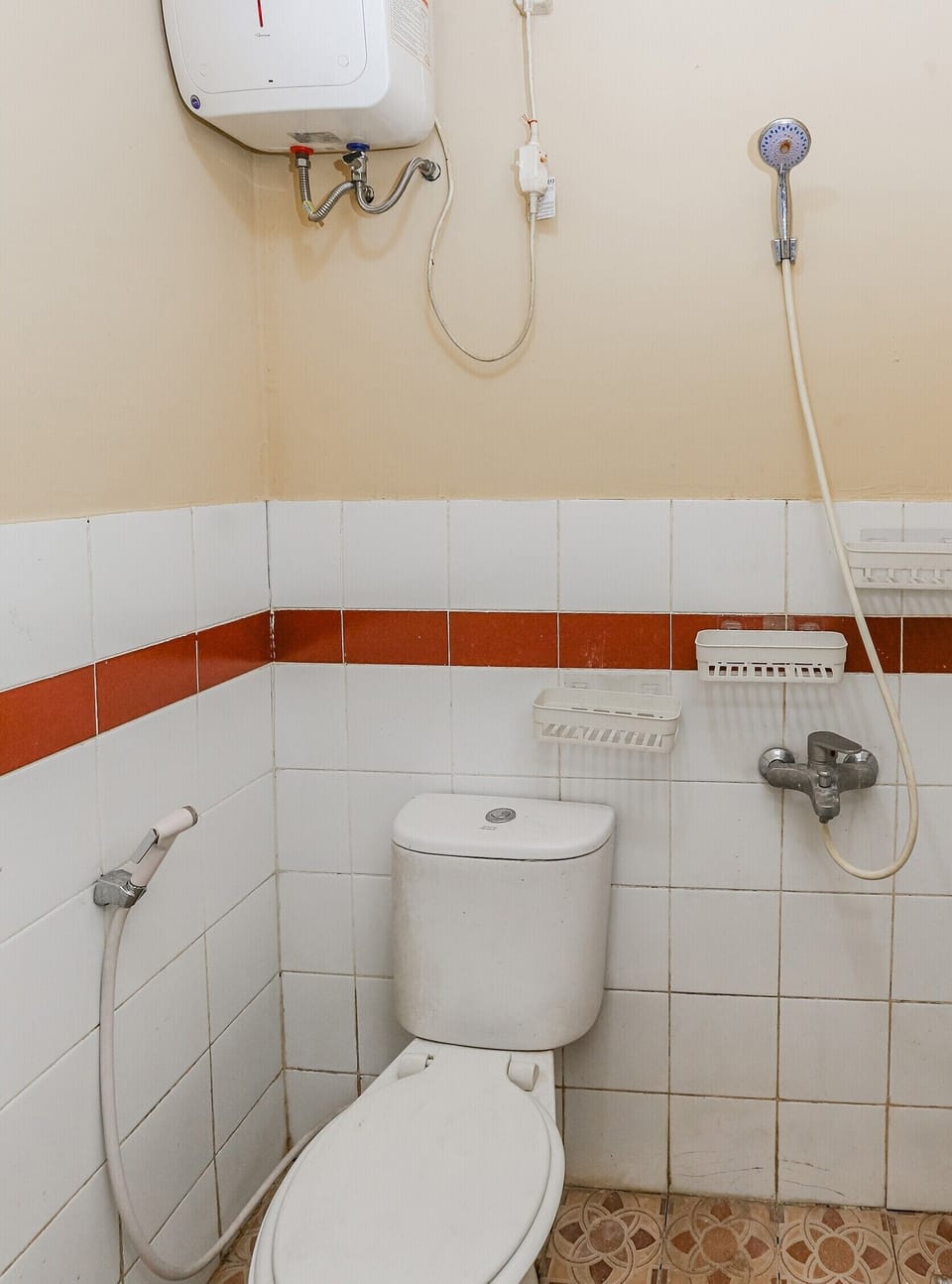 Deluxe Double Room | Bathroom | Shower
