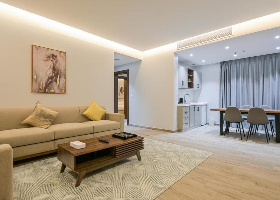 Suite, 2 Bedrooms | Living area | 43-inch Smart TV with satellite channels