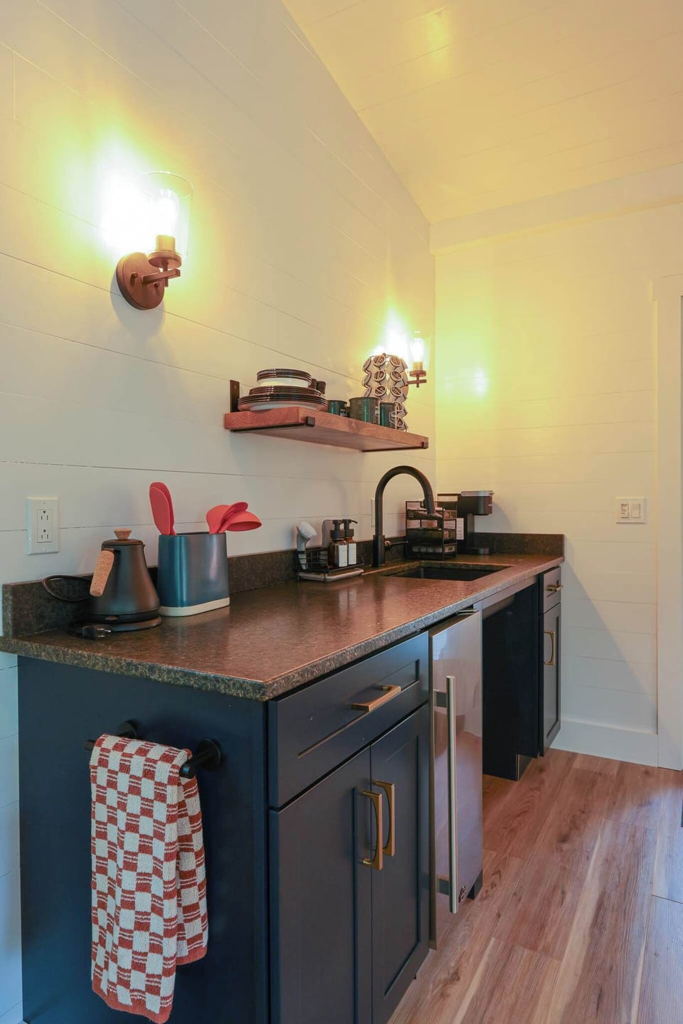 The kitchenette