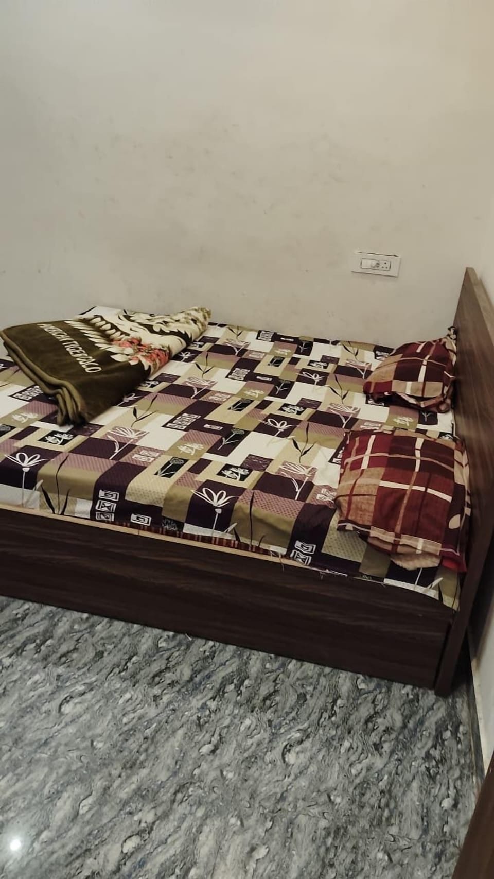 Luxury Room | Desk, rollaway beds (surcharge), WiFi (free), bed sheets