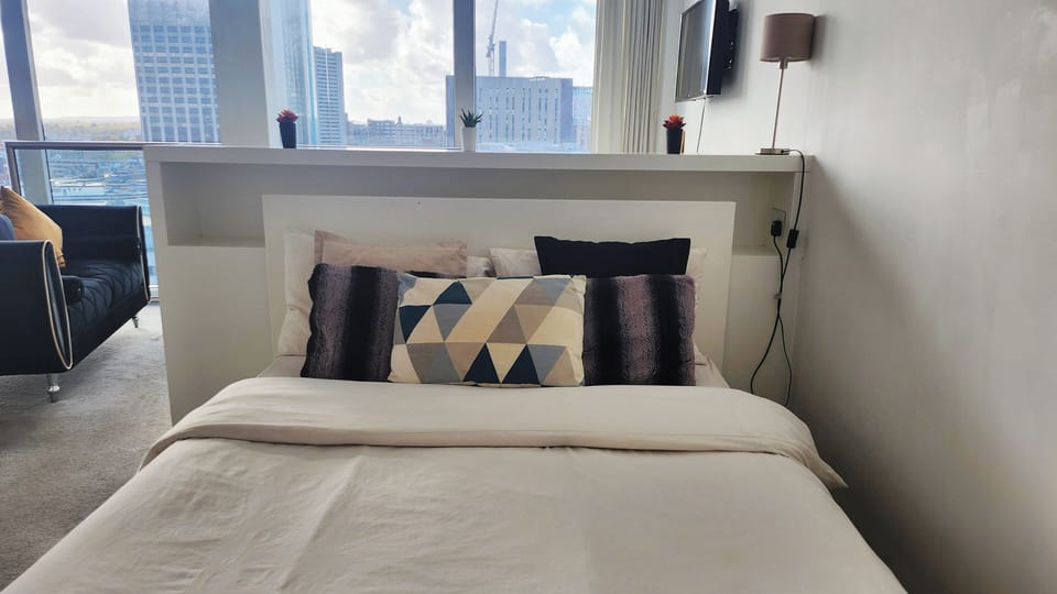 Comfort Apartment, City View | Soundproofing, iron/ironing board, free WiFi