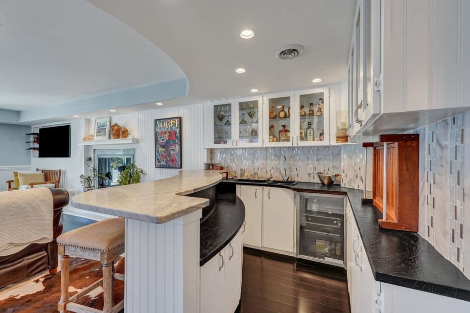 Wet Bar