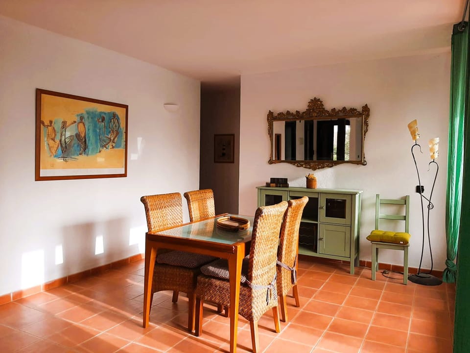 House | 3 bedrooms, high-speed internet