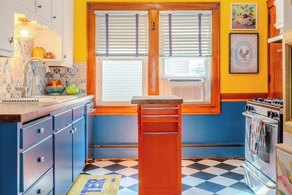 The Fox and Folly Inn Kitchen Entry