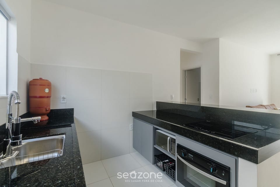 Basic Apartment | Private kitchen | Cookware/dishes/utensils
