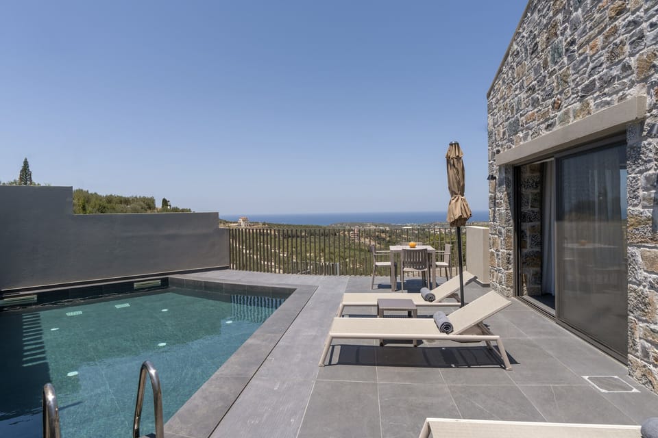 House, Smoking | 3 bedrooms