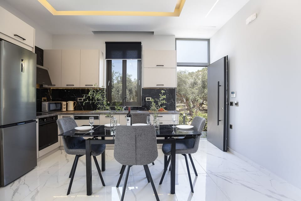 House, Smoking | 2 bedrooms