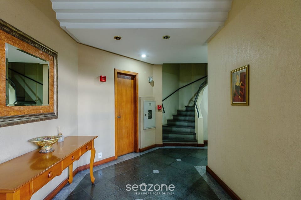 Basic Apartment | Interior