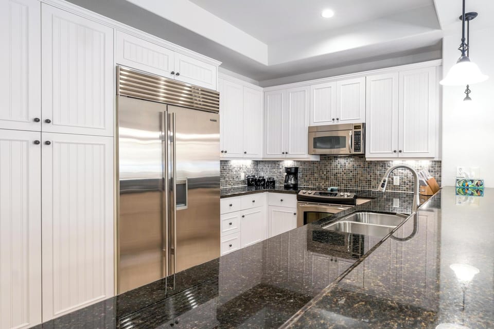 Ample counter space to cook your favorite meals
