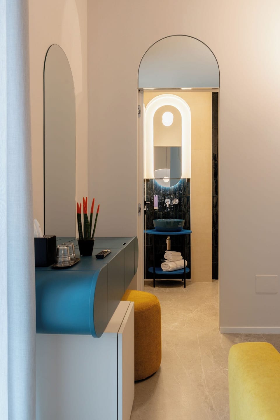 Executive Room | Minibar, desk, laptop workspace, WiFi (free)