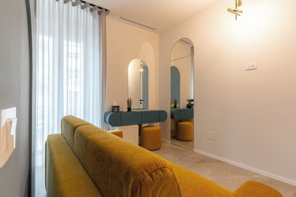 Executive Room | Minibar, desk, laptop workspace, WiFi (free)