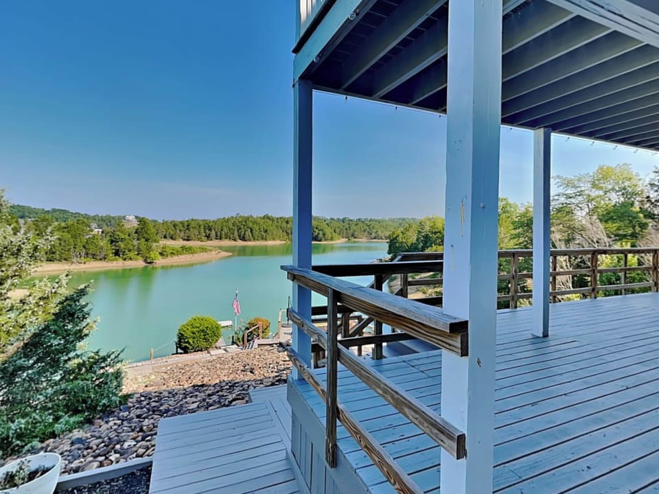 Studio (4 Bedrooms) | Front of property