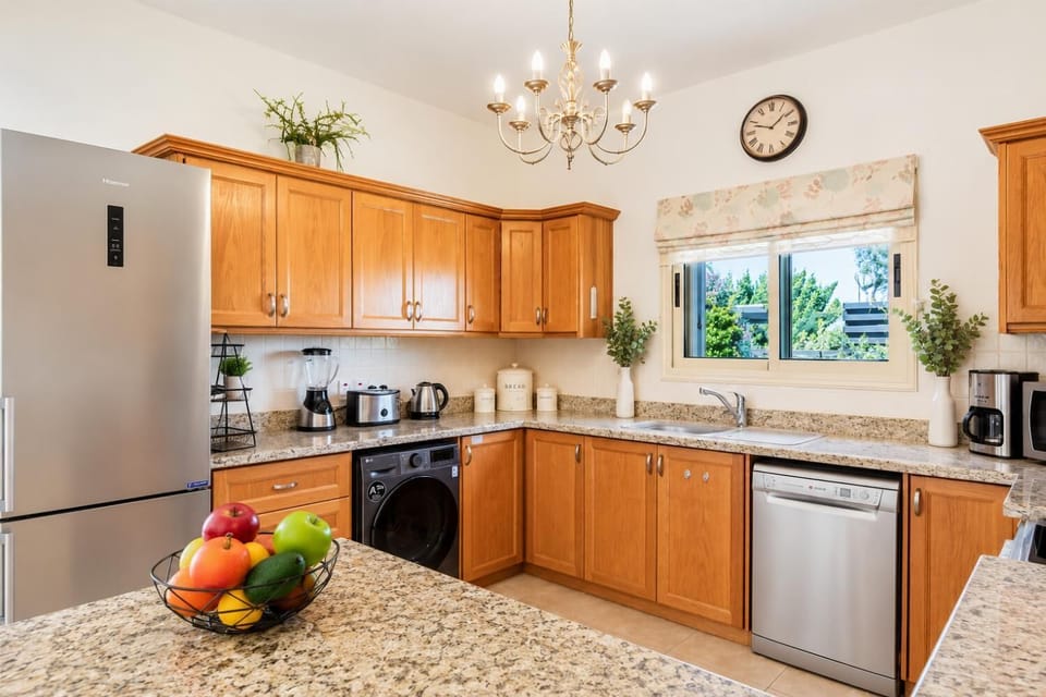 Equipped kitchen