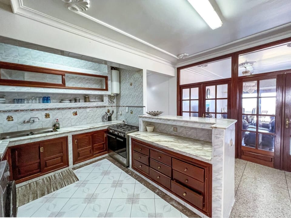 American Kitchen 