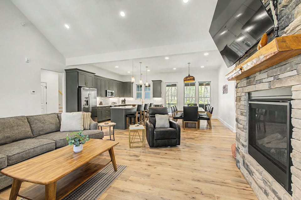 House (5 Bedrooms) | Property amenity
