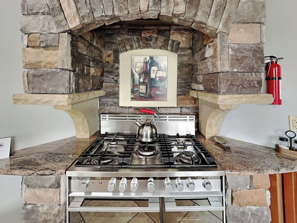House (3 Bedrooms) | Property amenity