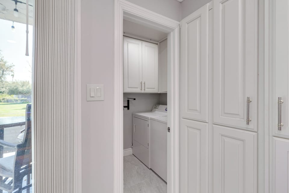 Washer & Dryer
