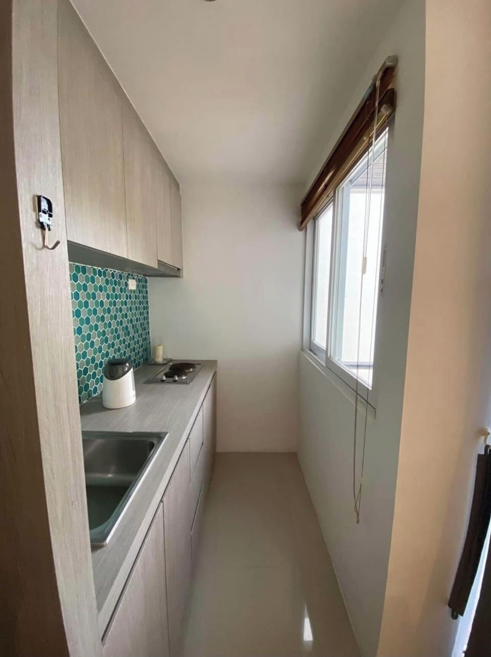 Bayshore 2 Bedroom Spacious Seaview Apartment (6646)