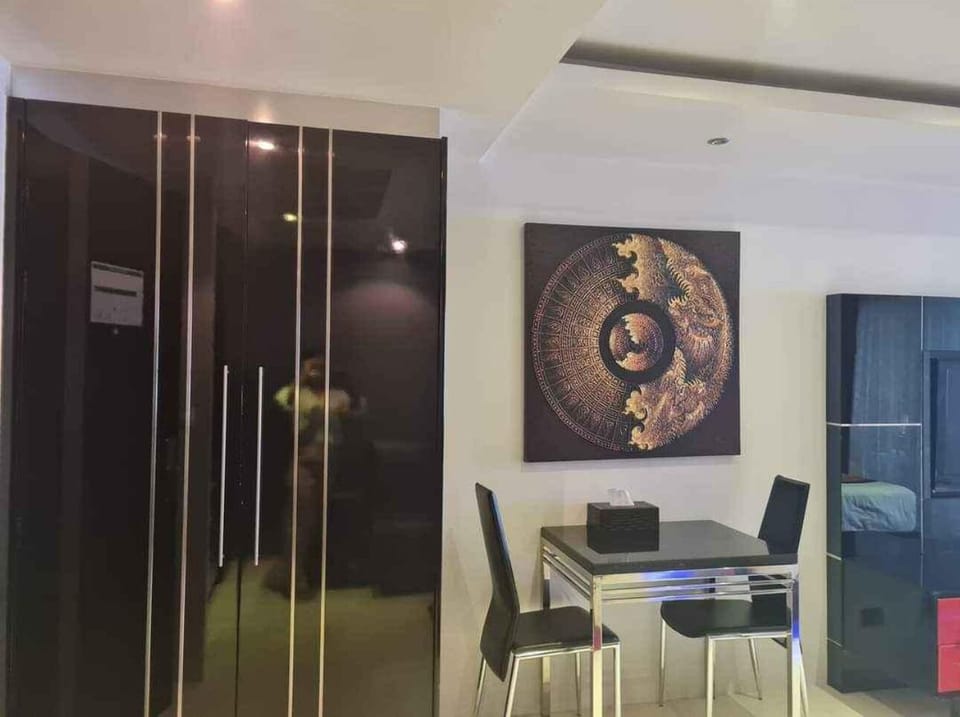 L02 Bangla Suites, Modern Studio On Bangla Road (6596)