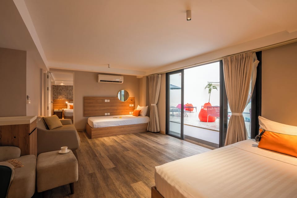 Superior 6 Single-Bed Mixed Dorm (with Pool) | Free WiFi, bed sheets