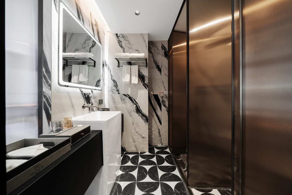 Classic Double Room, Pool View | Bathroom | Shower, hair dryer, slippers, towels