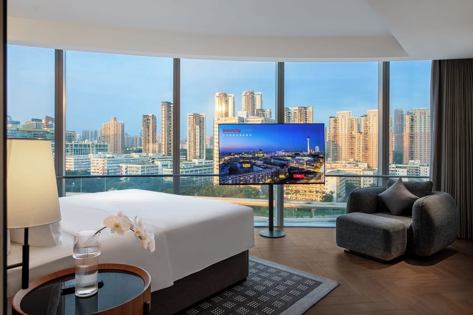 Superior Suite, City View | View from room