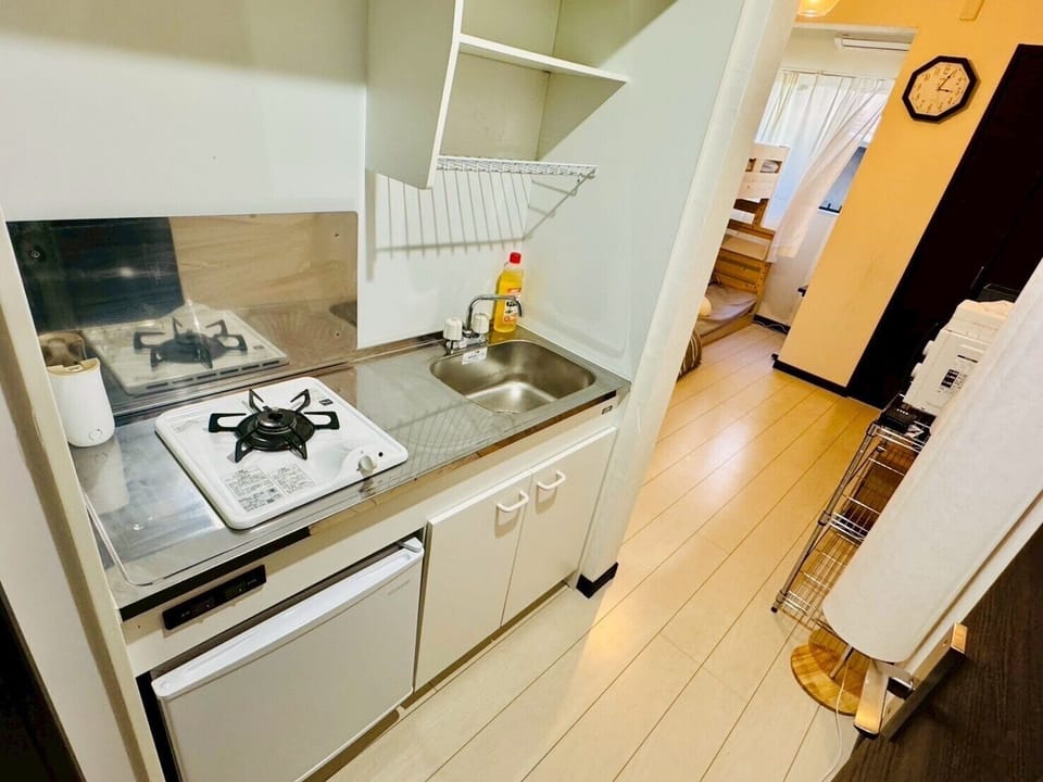 Basic Apartment | Private kitchen