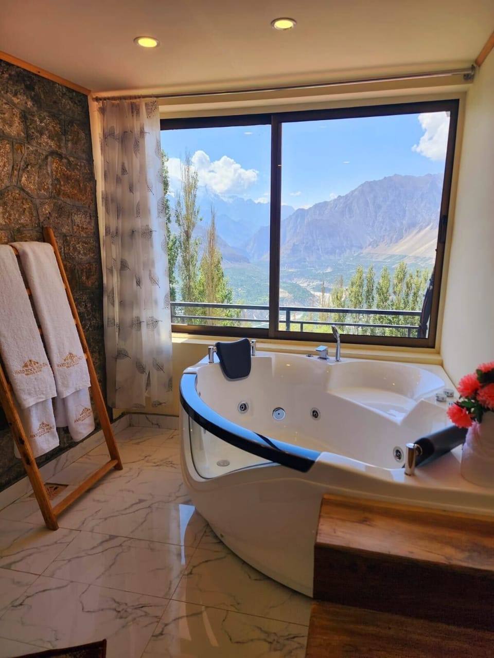 Presidential Suite | In-room safe, soundproofing, iron/ironing board (on request)