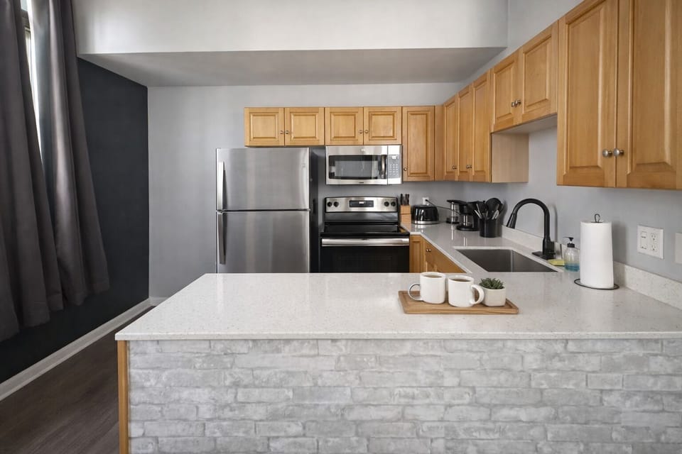 Early check-in, late check-out, or extension? Ask us. Subject to availability.