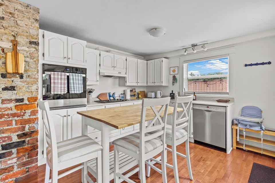 Fully equipped kitchen with modern appliances