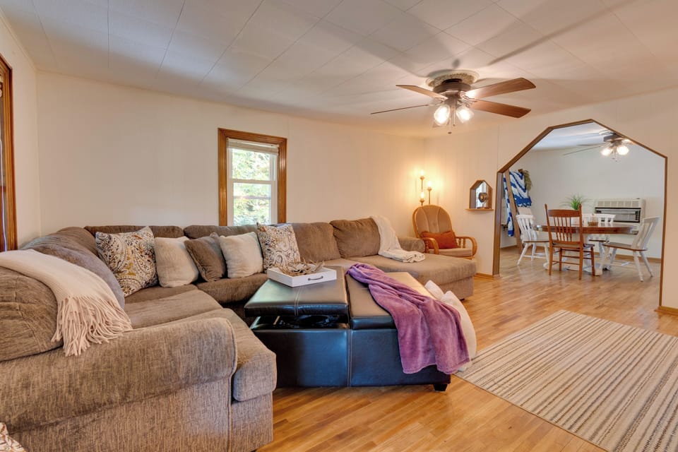 House (2 Bedrooms) | Interior
