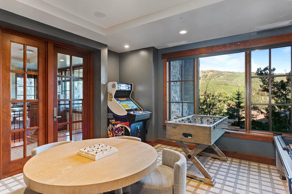 Condo, 3 Bedrooms | Game room