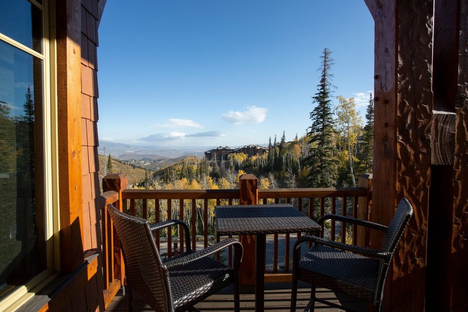 Condo, 5 Bedrooms | Outdoor dining