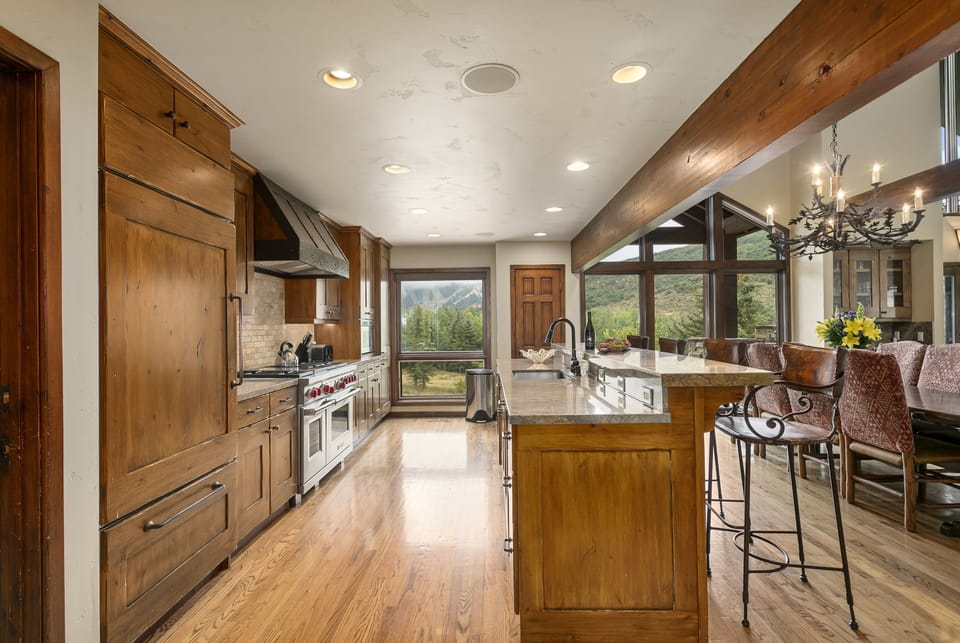 House, Multiple Bedrooms | Private kitchen | Coffee/tea maker, fridge, oven, toaster
